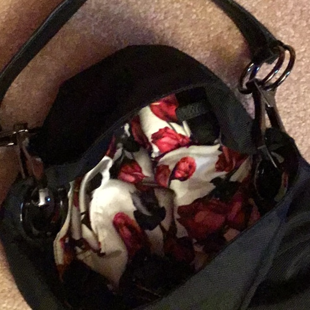 Handbag - Picture 3 of 7